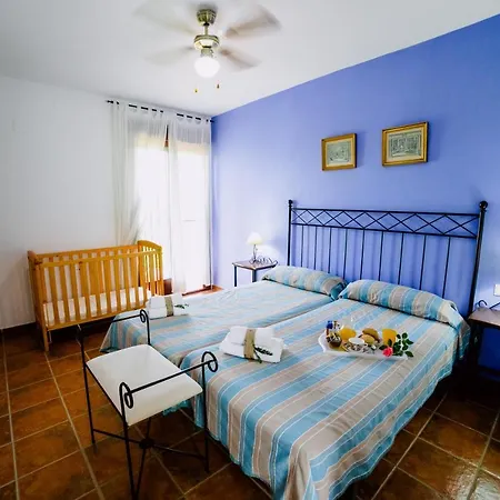 San Antonio Country house Cabra